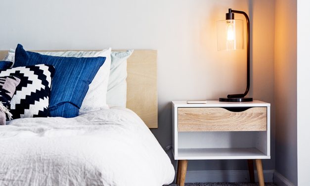 Comment éclairer votre chambre à coucher pour favoriser le repos